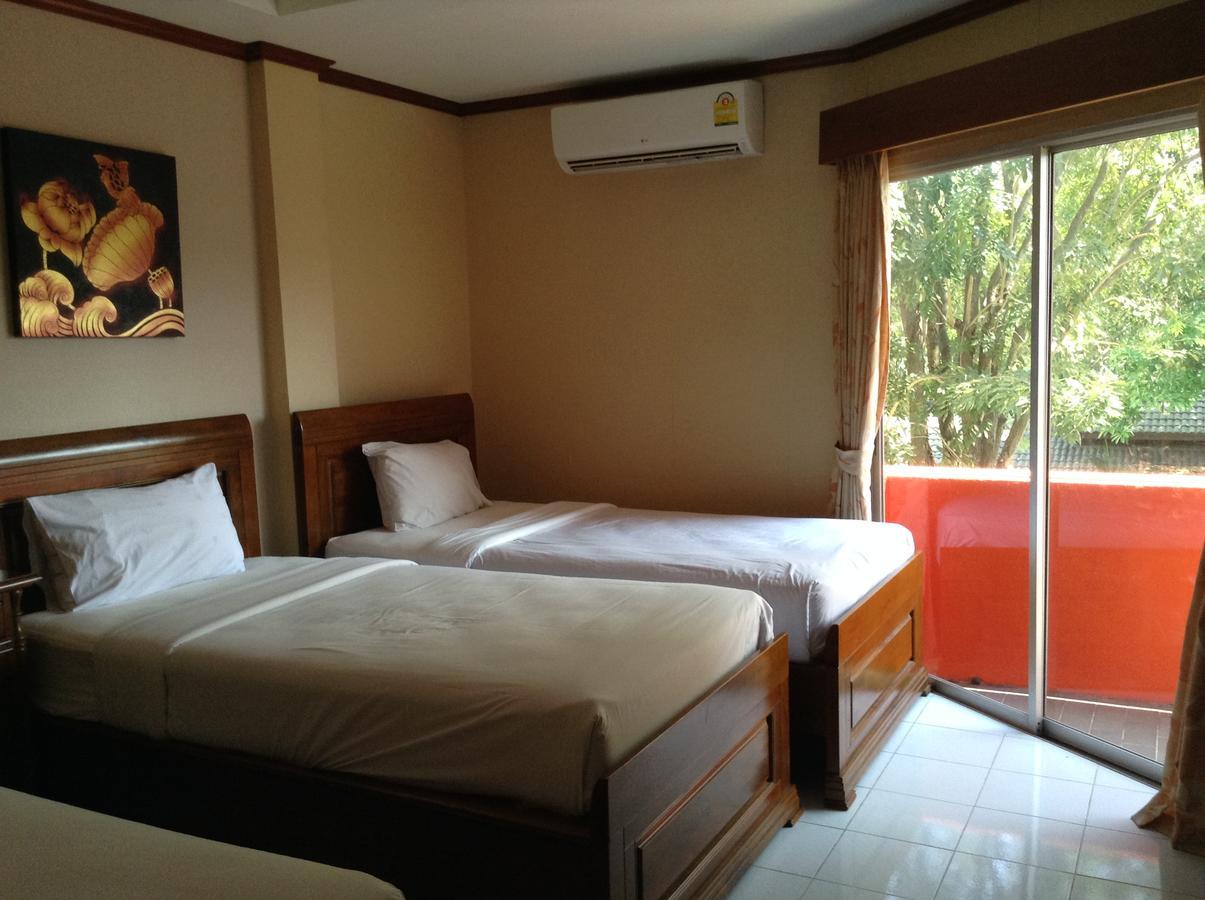 Jomtien Cozy Inn Pattaya Bagian luar foto