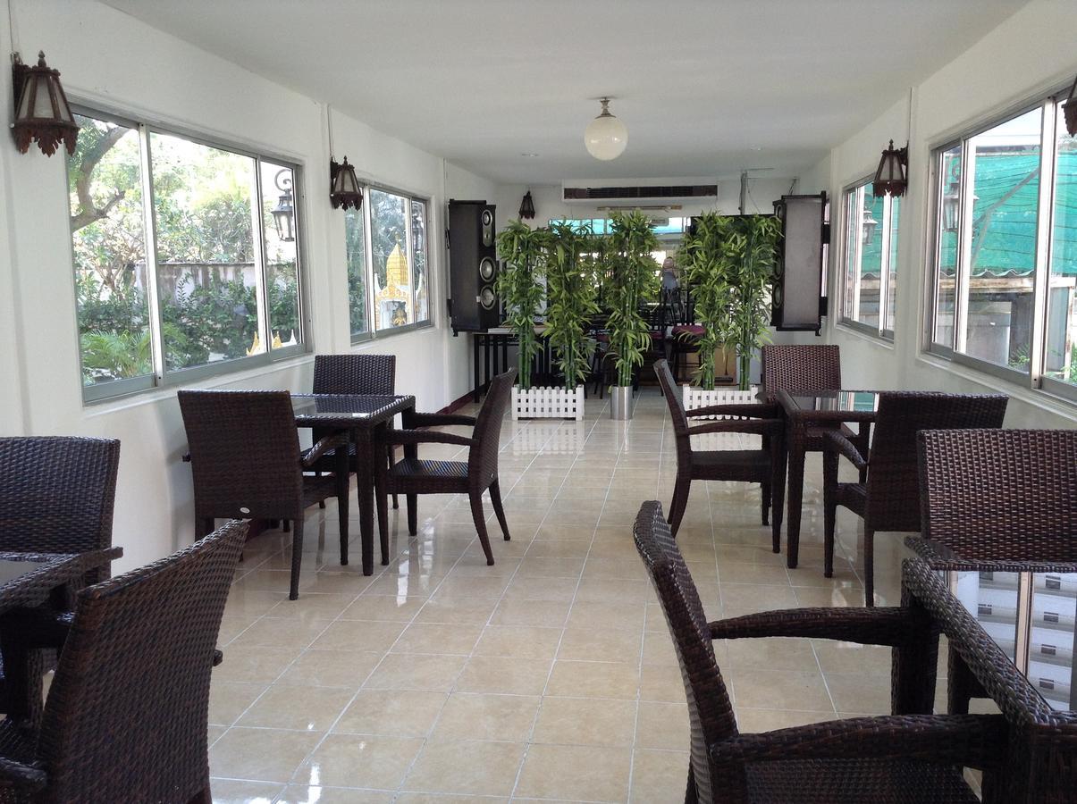 Jomtien Cozy Inn Pattaya Bagian luar foto