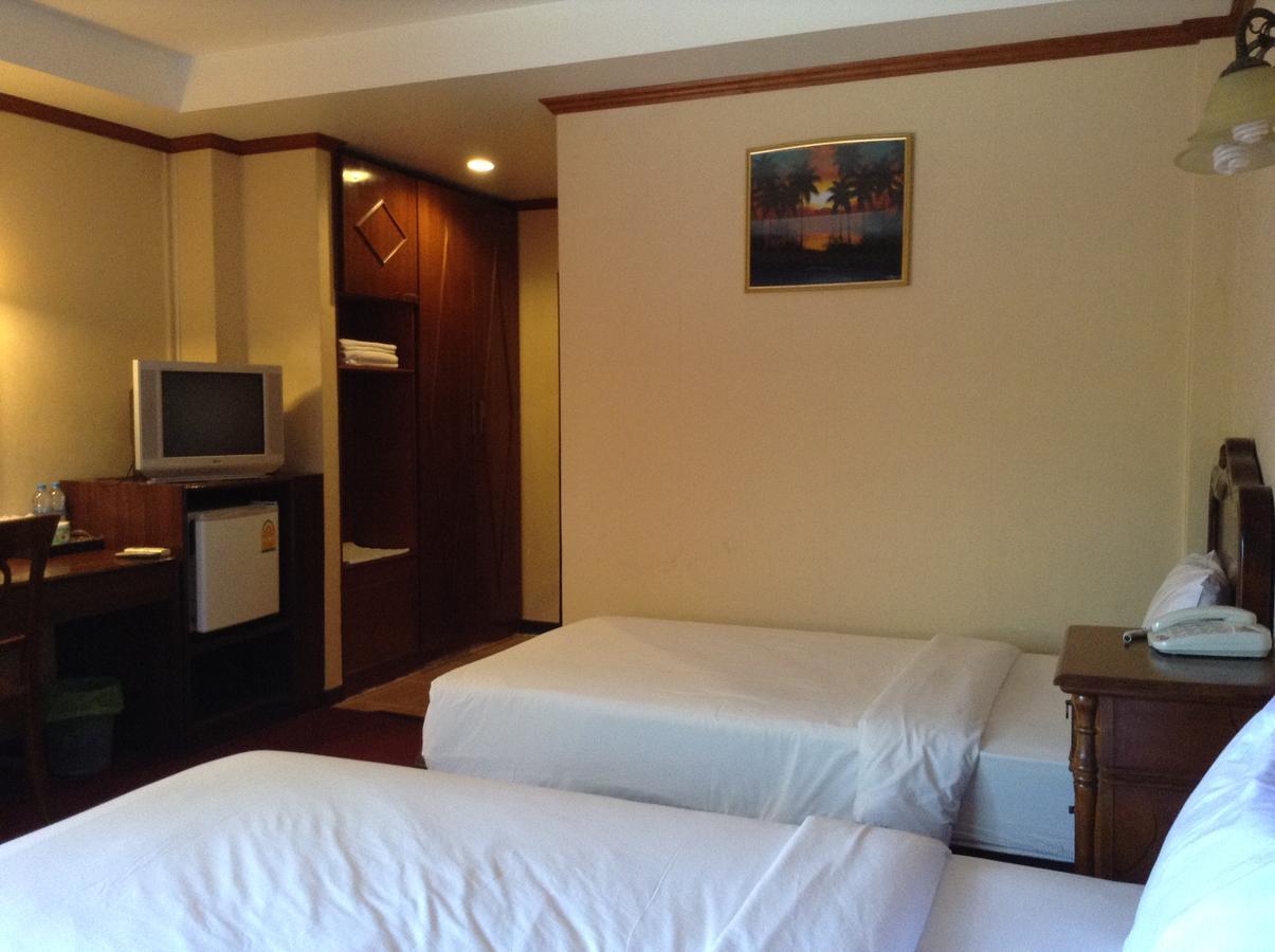 Jomtien Cozy Inn Pattaya Bagian luar foto